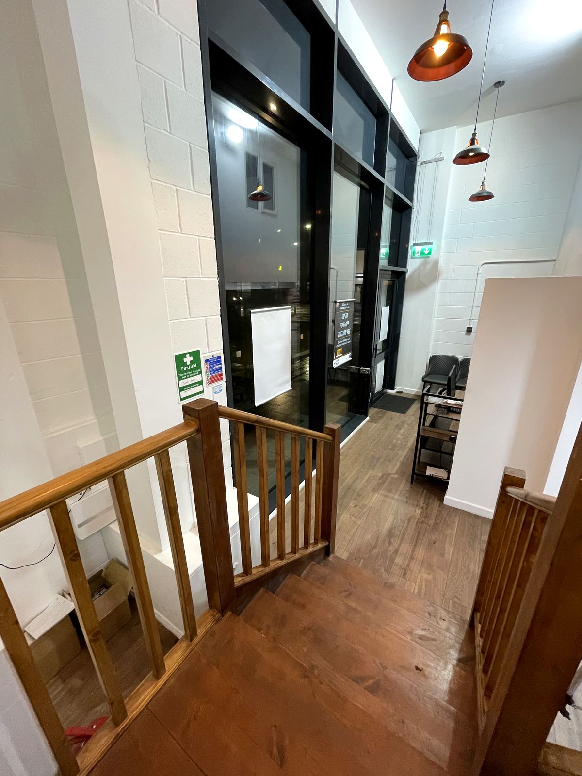 Centre entrance and waiting area